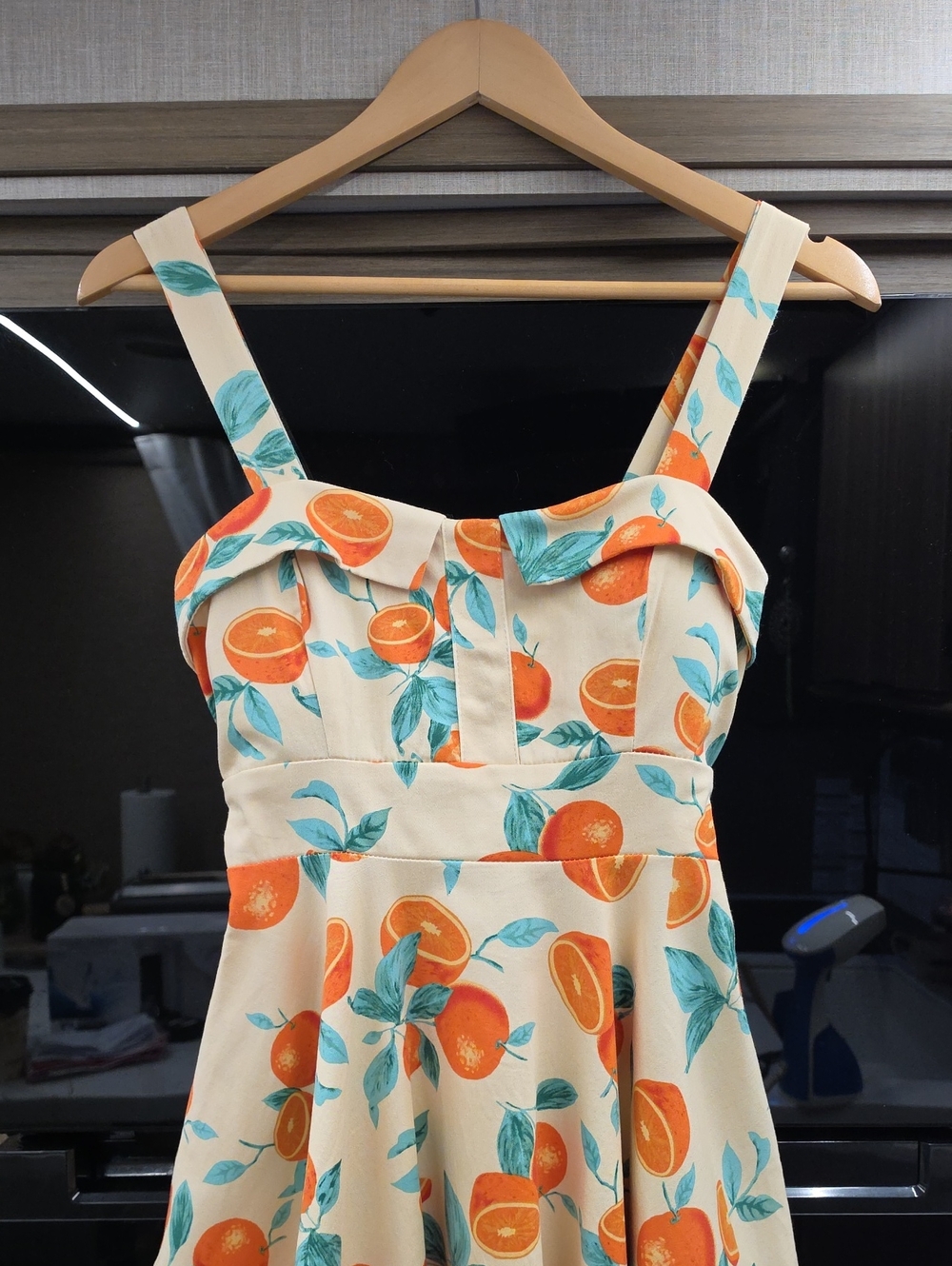 ππ±FRUIT ORANGE MIDI DRESS WITH LEAVES" BY " EVA ROSE" ππ± - Picture 3 of 15